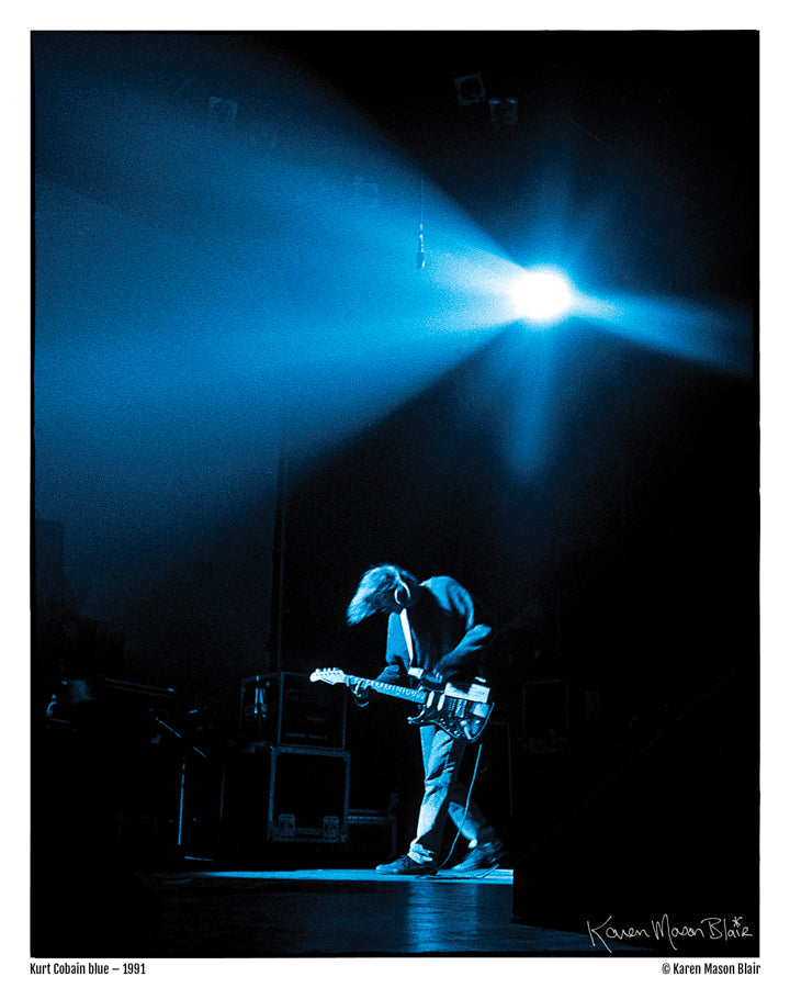 Kurt Cobain - Nirvana - blue 8x10 signed - old school promo